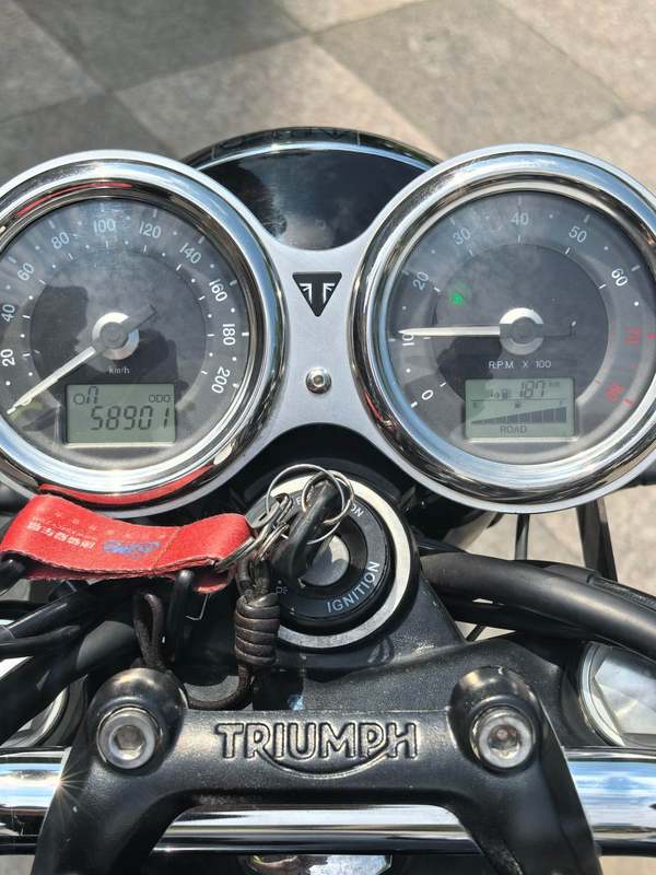 二手凯旋Bonneville T120