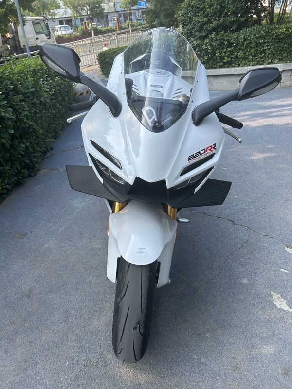 二手张雪机车820RR