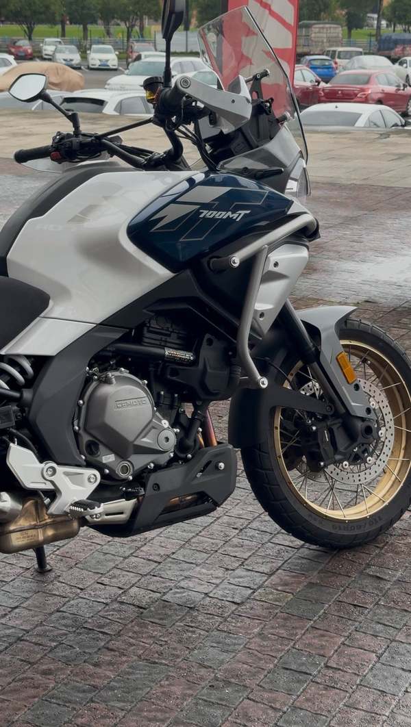 二手春风700MT