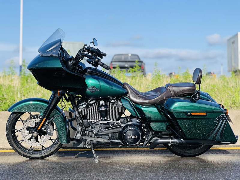 二手哈雷戴维森公路滑翔 Road Glide