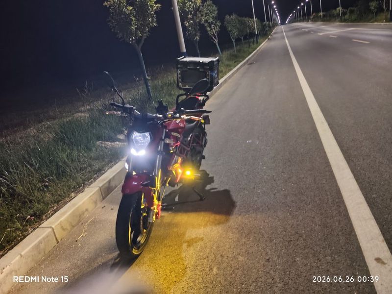二手贝纳利红宝龙 TNT150i