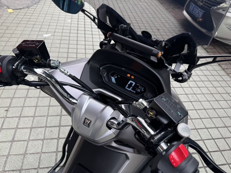 二手豪爵UHR150