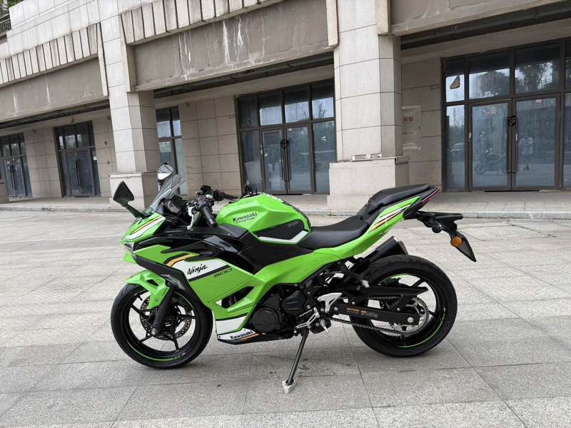 二手川崎Ninja 500