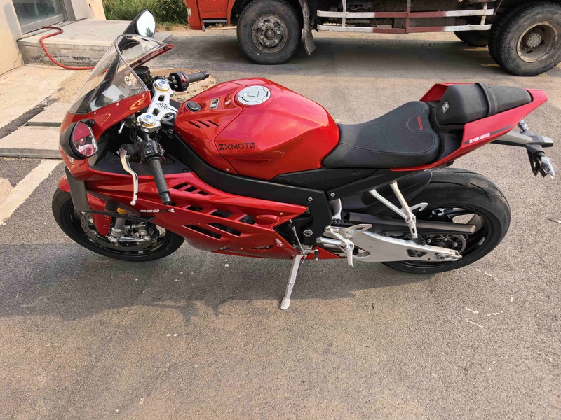 二手张雪机车820RR