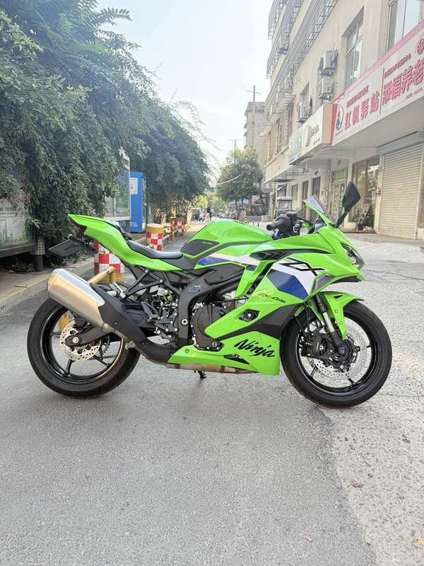 二手川崎ZX-4R