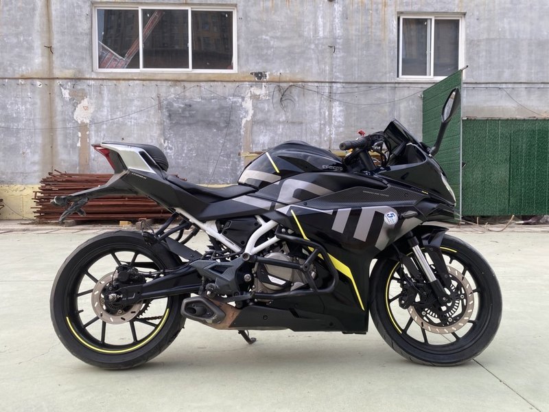 二手春风250SR