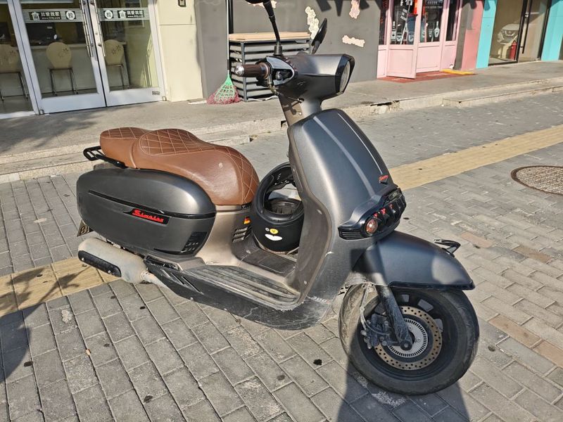 二手维多利亚Sixties 300i