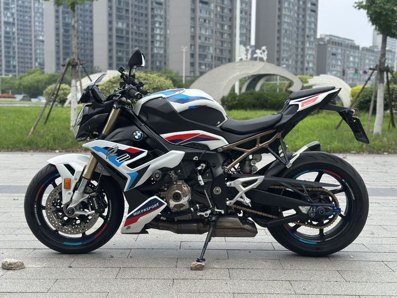 二手宝马S 1000 R