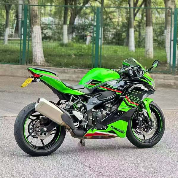 二手川崎ZX-4R