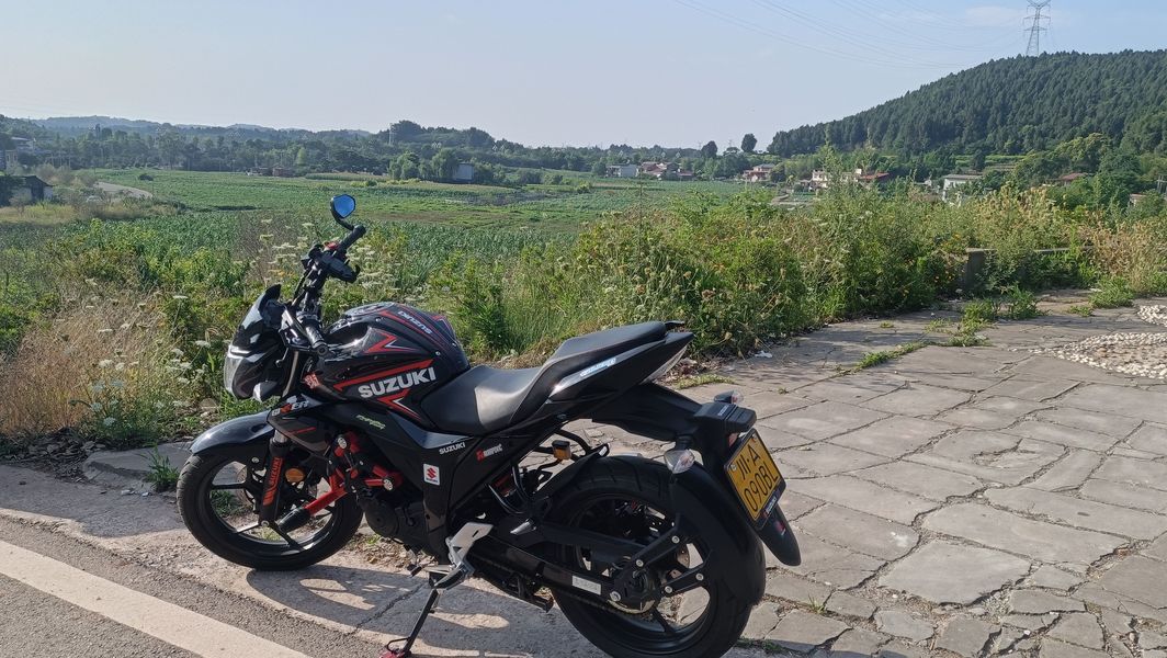 二手济南铃木极客飒 Gixxer 155 NK