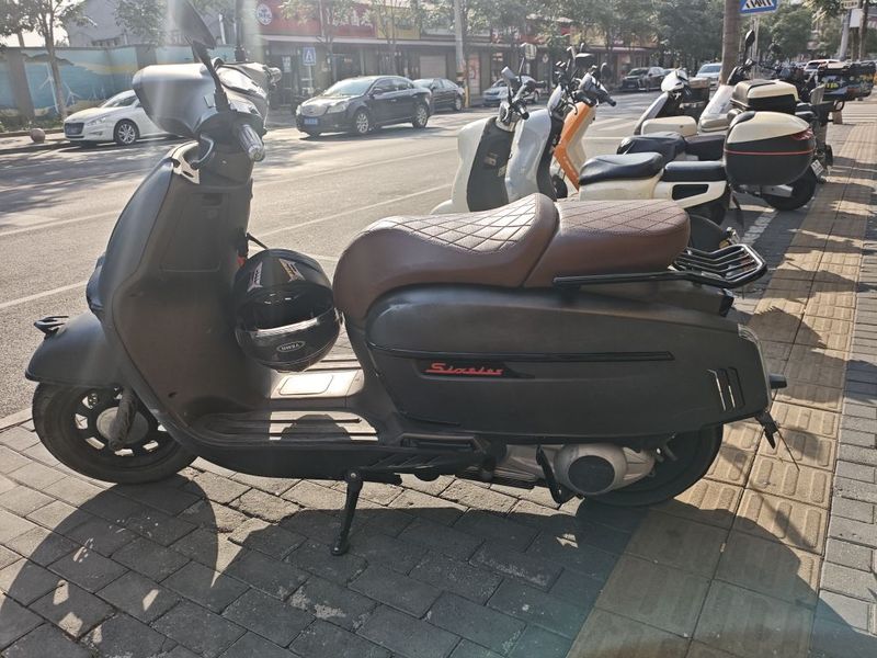二手维多利亚Sixties 300i
