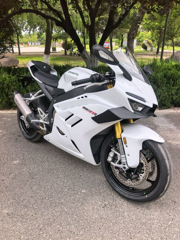 二手张雪机车820RR