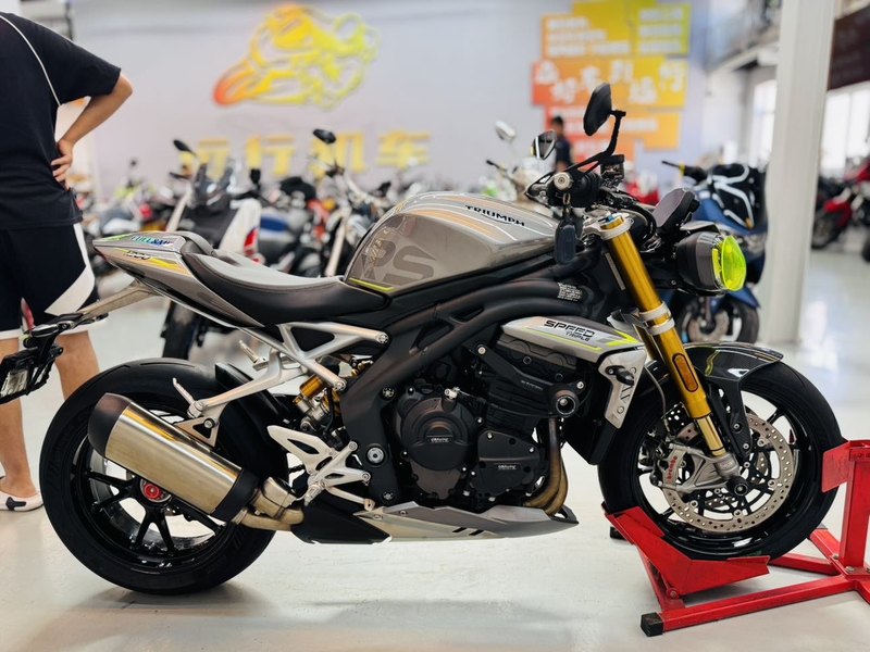 二手凯旋Speed Triple 1200