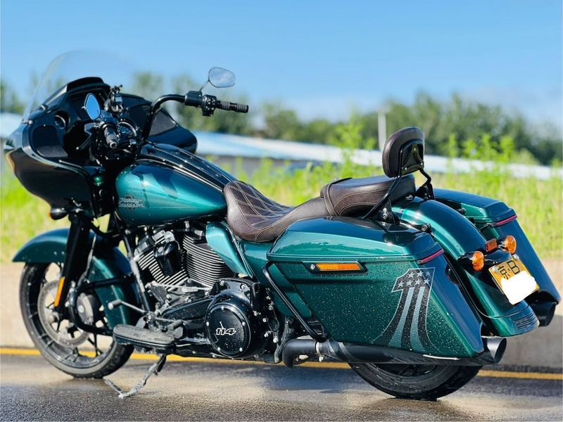 二手哈雷戴维森公路滑翔 Road Glide