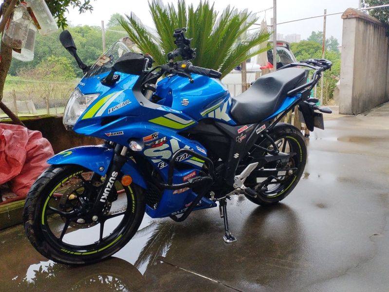 二手济南铃木极客飒 Gixxer 155