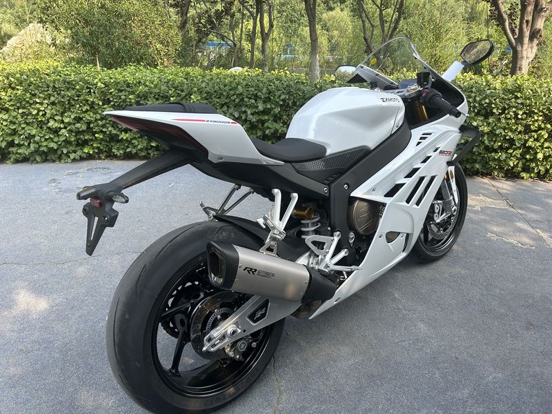 二手张雪机车820RR