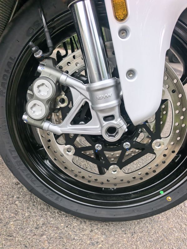 二手张雪机车820RR
