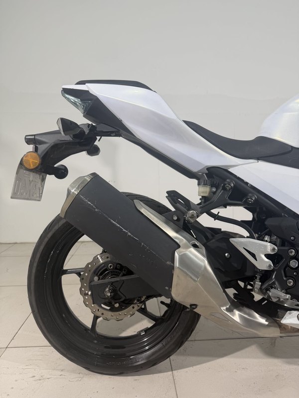 二手川崎Ninja 400