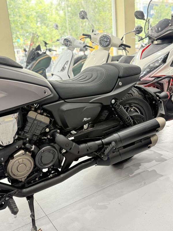 二手QJMOTOR闪600