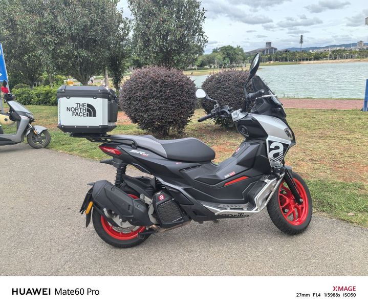 二手阿普利亚SR GT 200