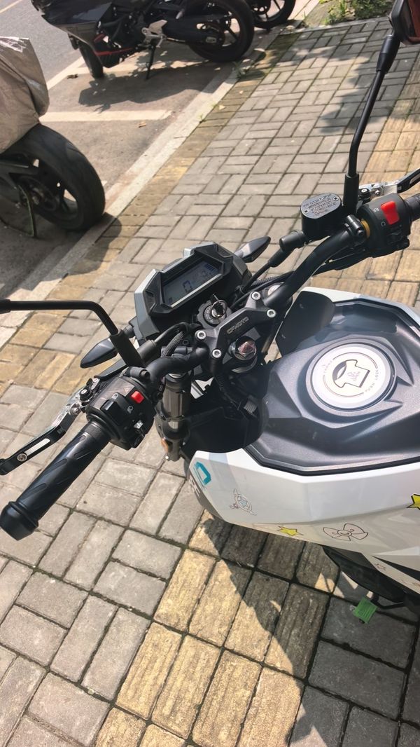 二手春风ST狒狒