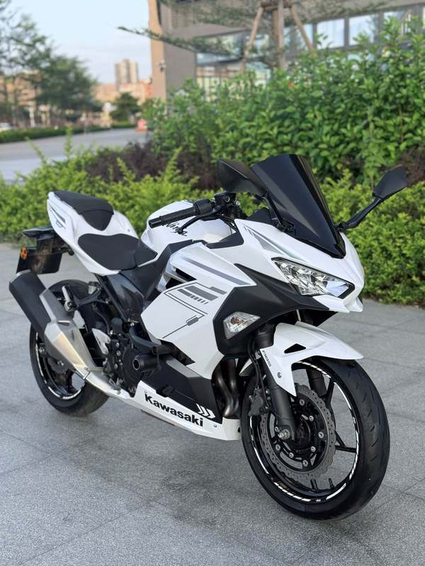 二手川崎Ninja 400