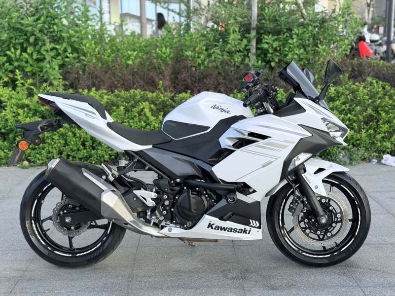 二手川崎Ninja 400