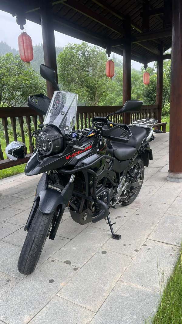 二手豪爵铃木DL250