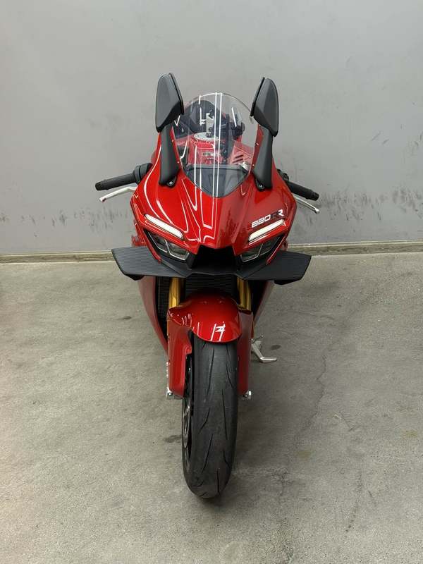 二手张雪机车820RR