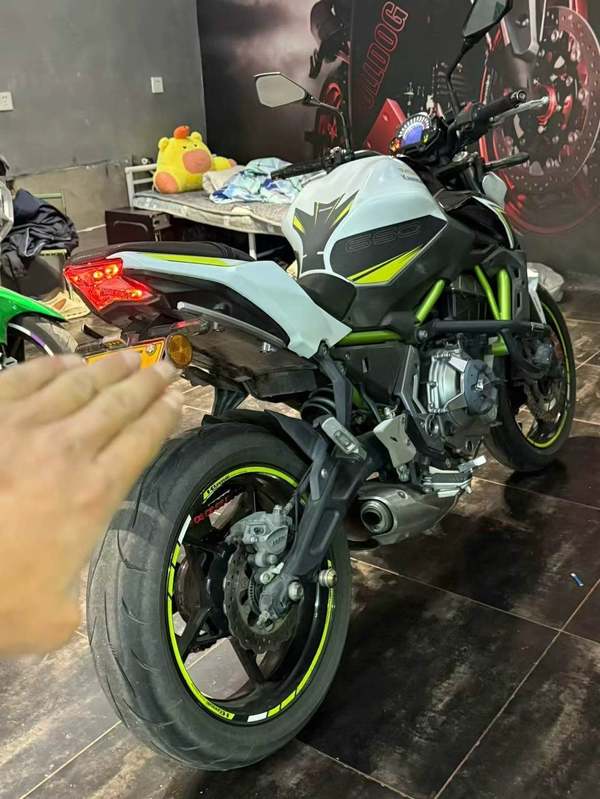 二手川崎Z650