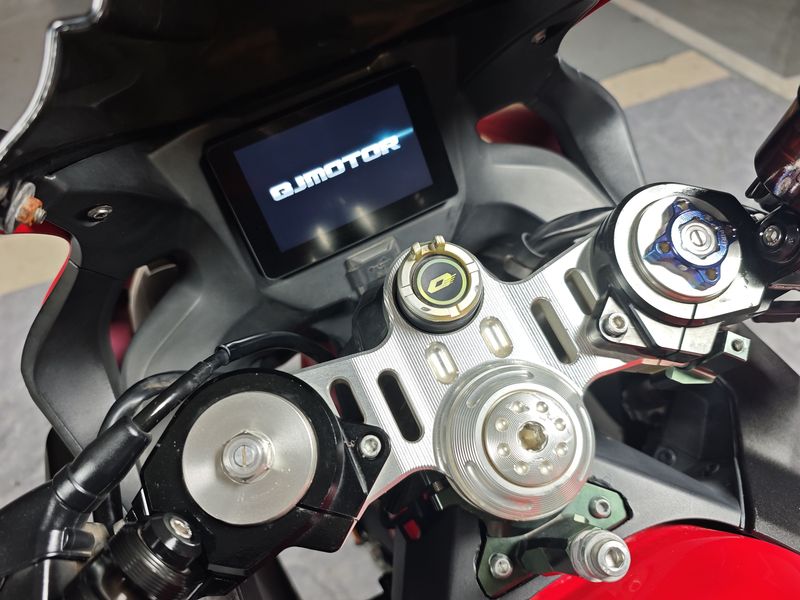 二手QJMOTOR赛600