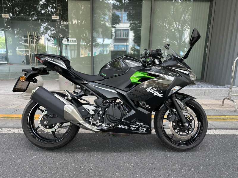 二手川崎Ninja 400
