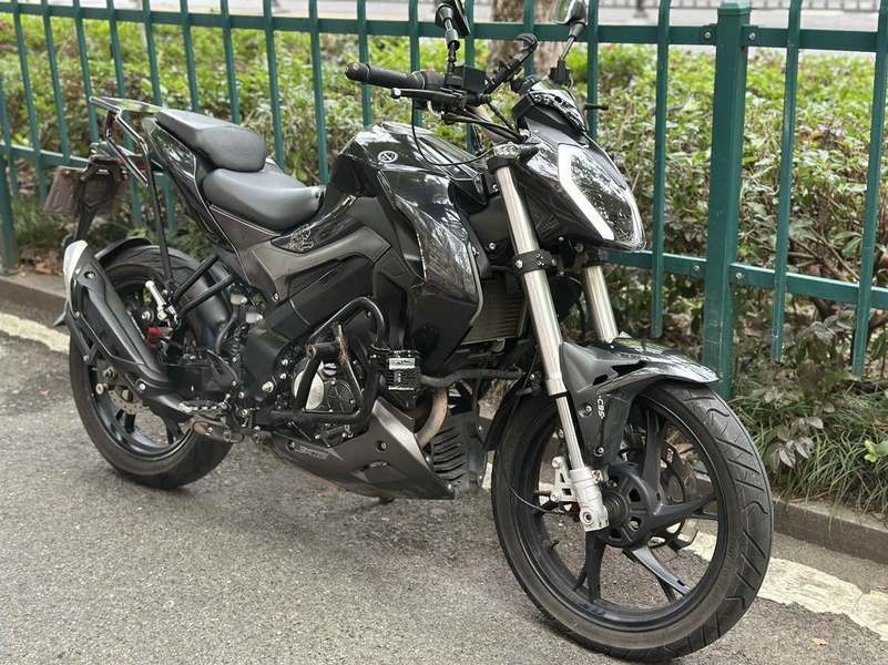 二手贝纳利小迅龙 BN150S