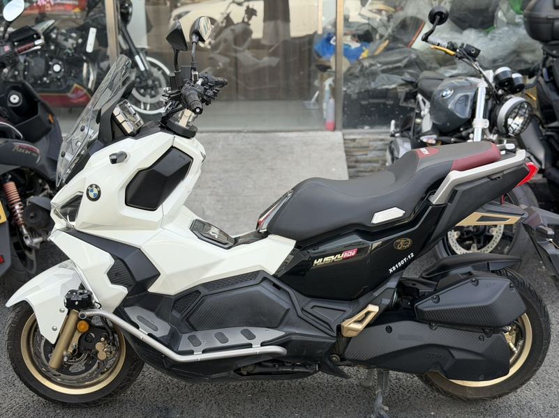 二手三阳哈士奇 Husky ADV150