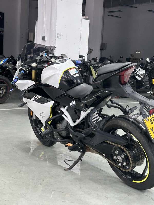 二手春风250SR