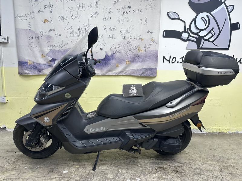 二手贝纳利银刃 BJ250T-8