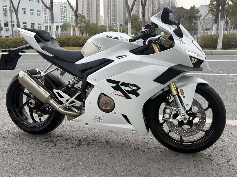 二手张雪机车500RR