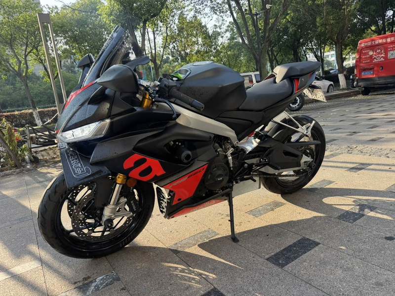 二手阿普利亚RS 660 