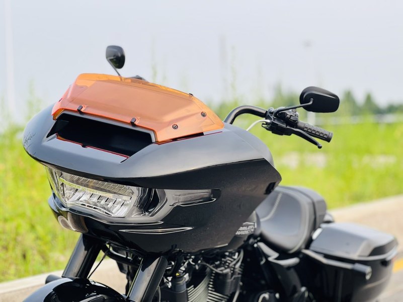 二手哈雷戴维森公路滑翔 Road Glide