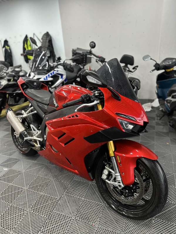 二手张雪机车820RR