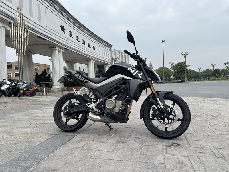 二手春风250NK