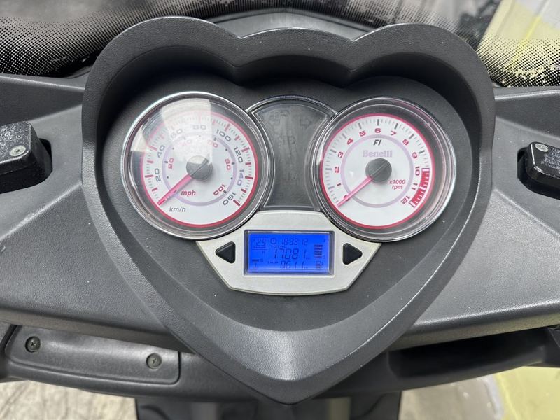 二手贝纳利银刃 BJ250T-8