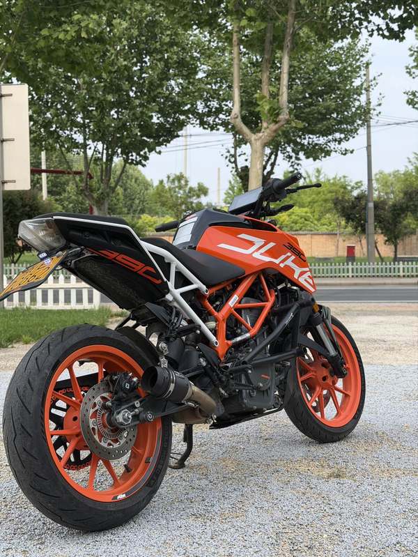 二手KTMR2R390 Duke