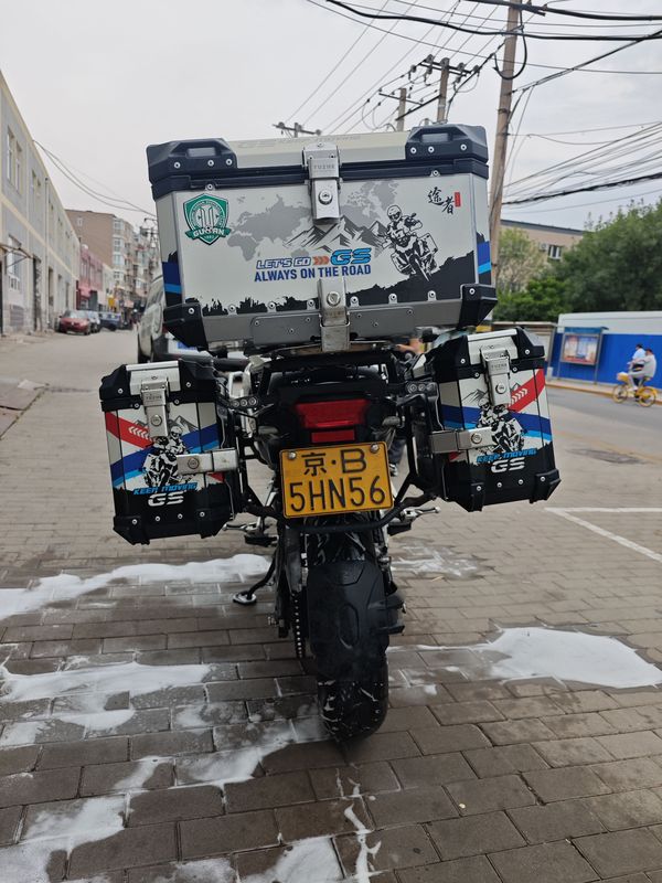 二手贝纳利金鹏 TRK502