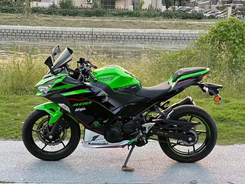 二手川崎Ninja 400