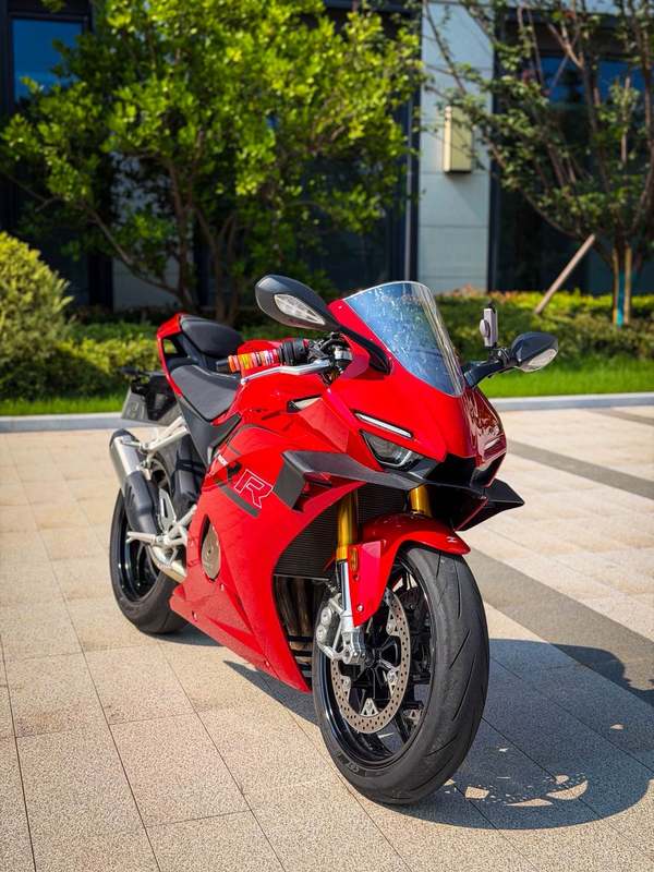 二手张雪机车500RR