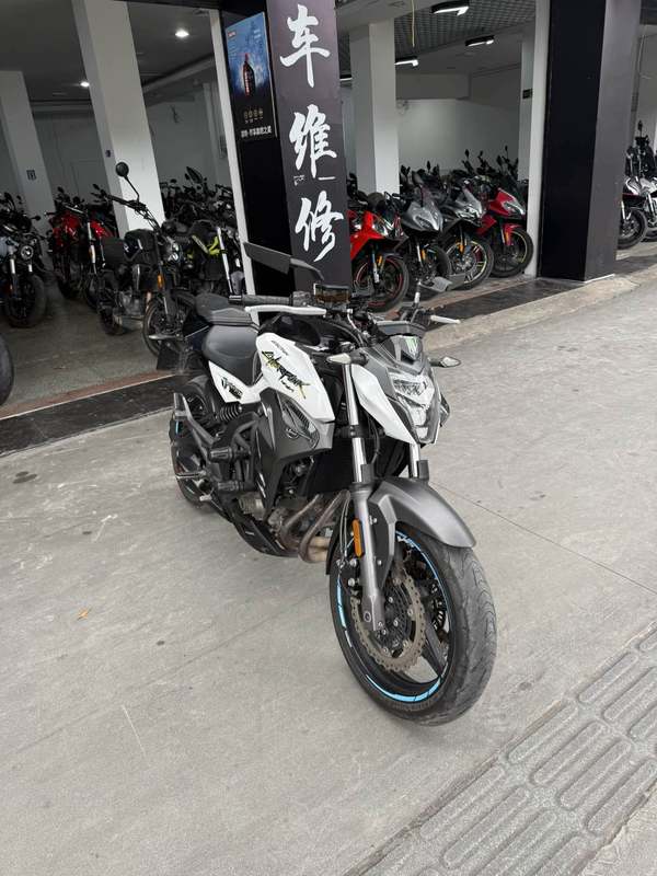 二手春风650NK