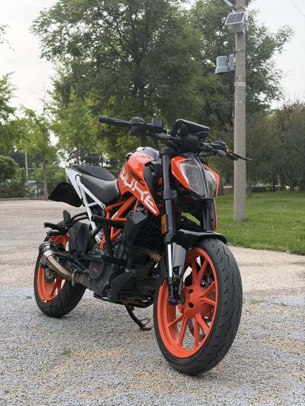 二手KTMR2R390 Duke
