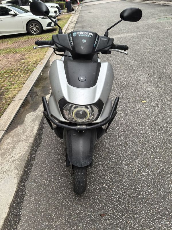 二手建设雅马哈旭鹰125