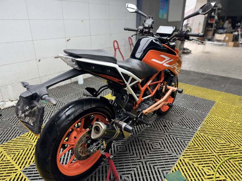 二手KTMR2R390 Duke